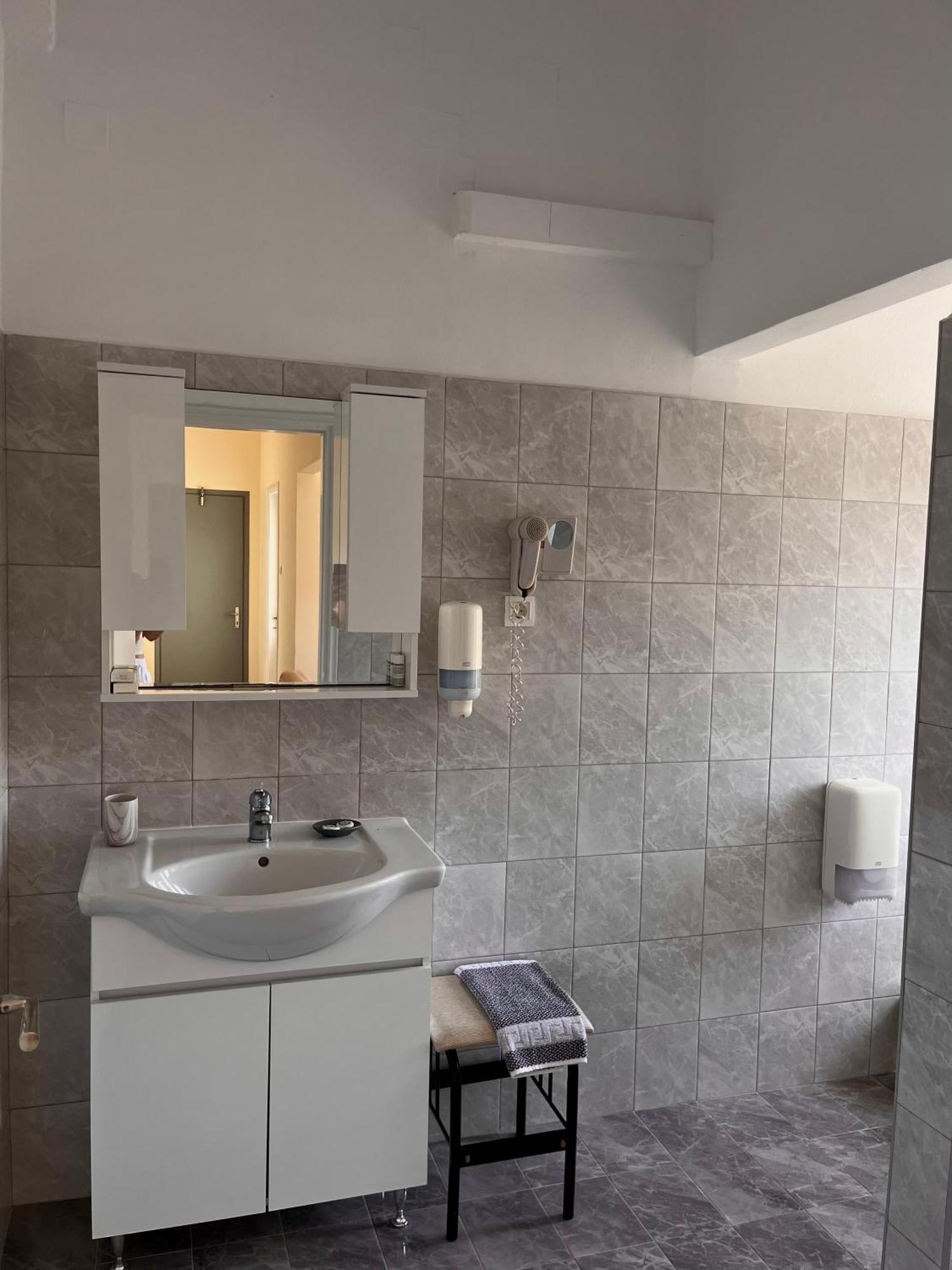 Alinda Hotel Экстерьер фото
