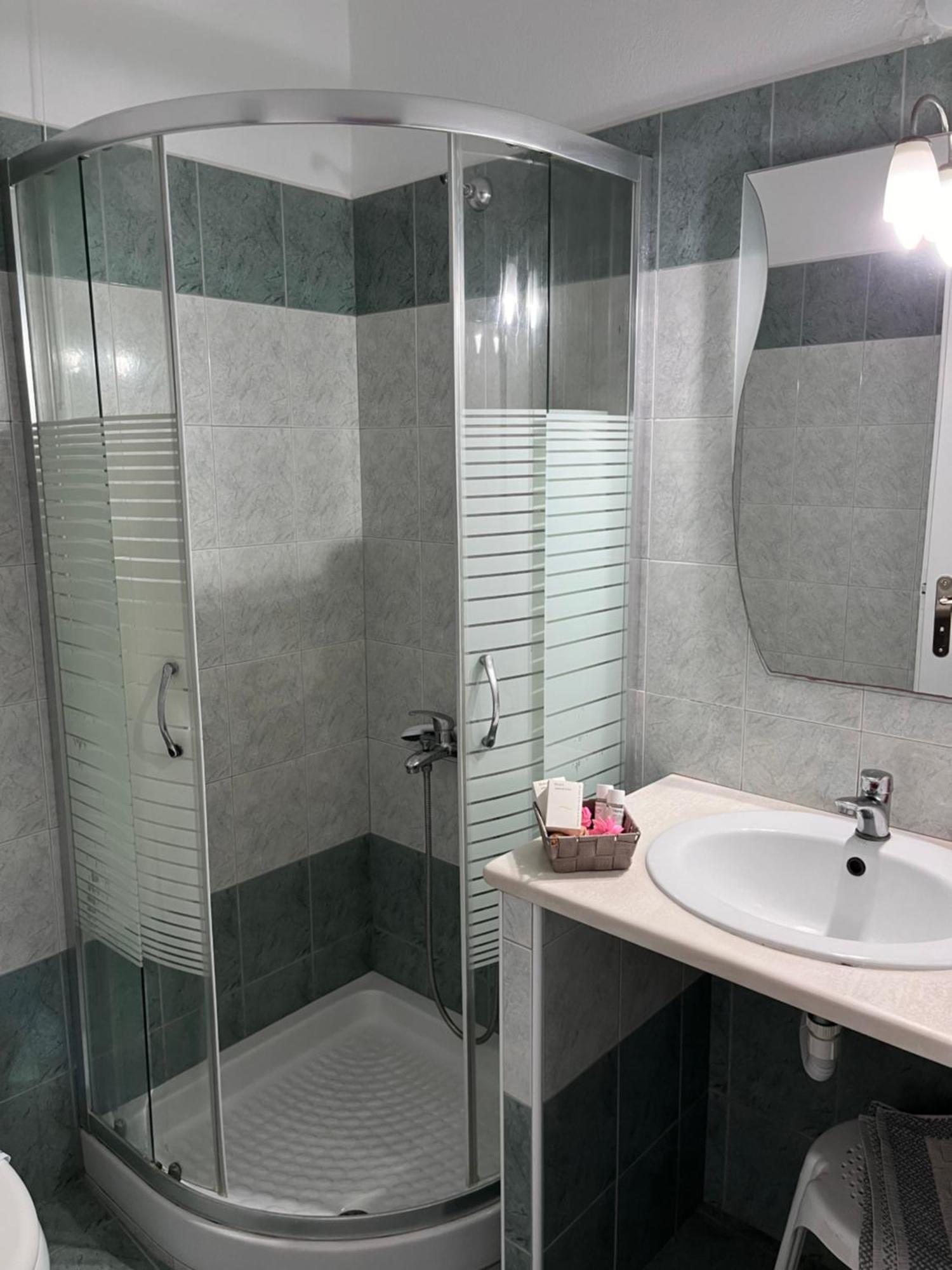 Alinda Hotel Экстерьер фото