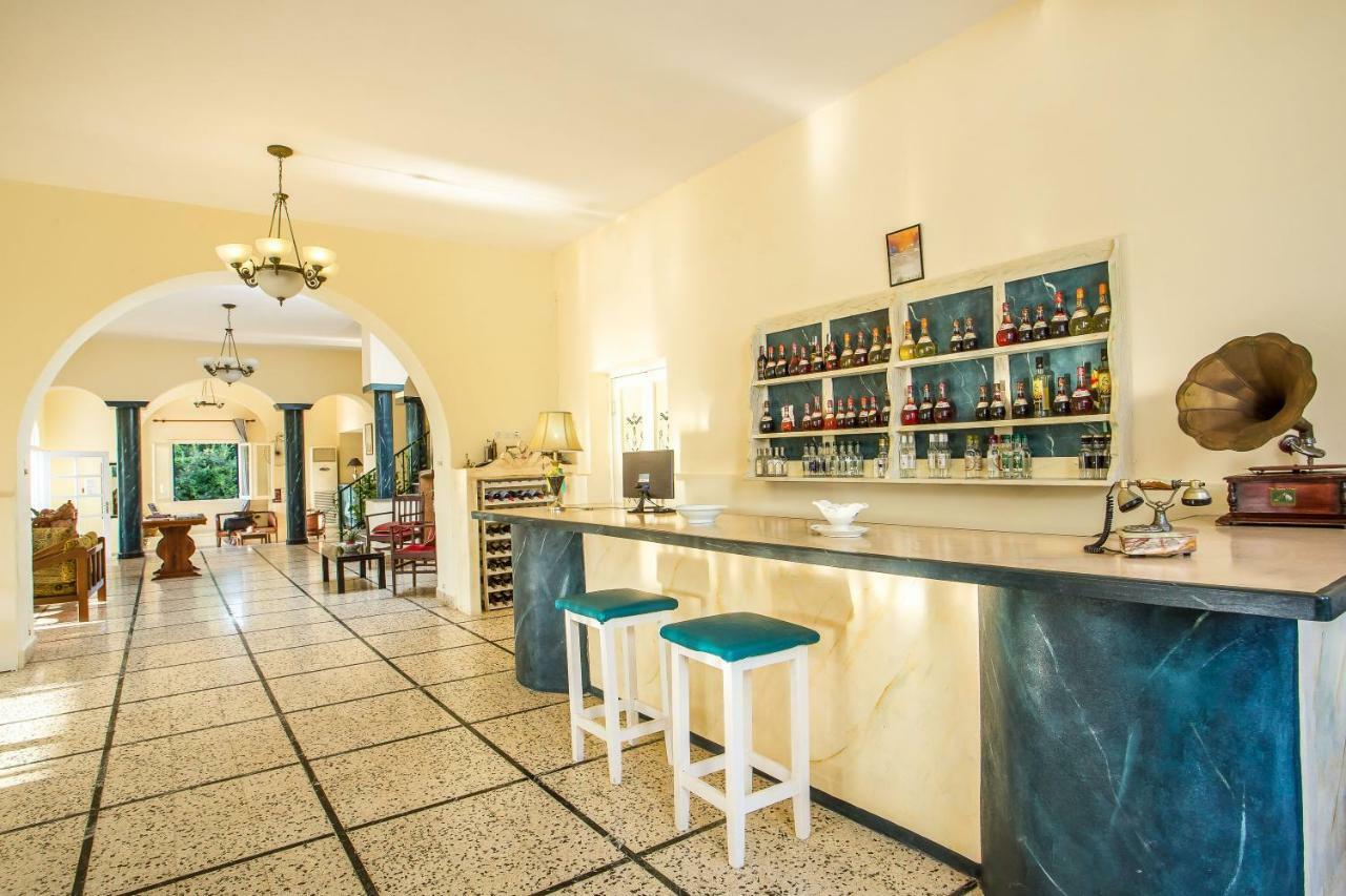Alinda Hotel Экстерьер фото